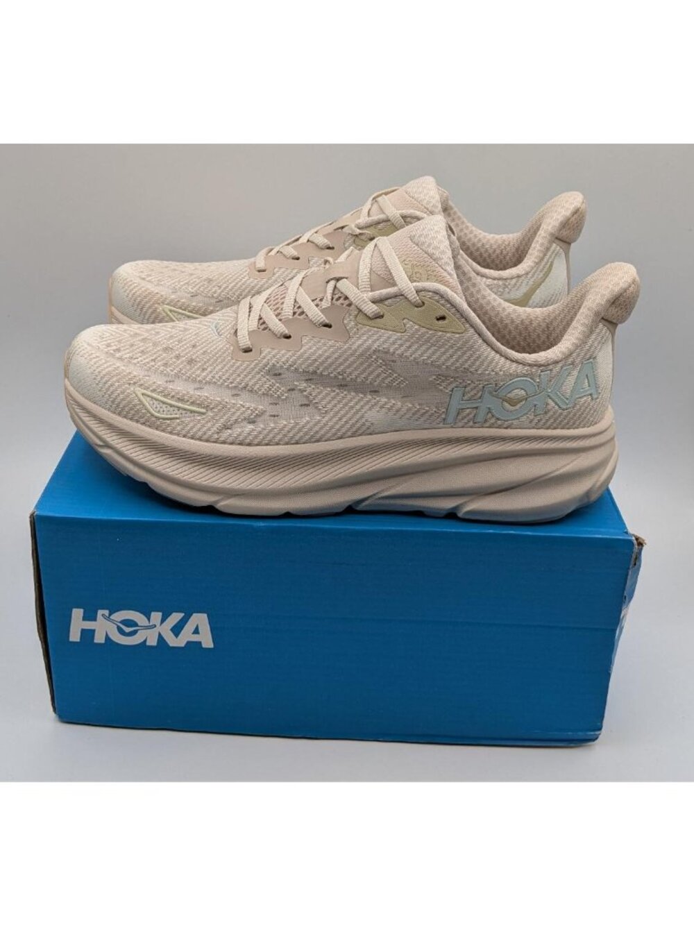 Hoka Clifton 9 Men’s Running Shoes Shifting Sand / Eggnog – Size 10B – Brand New - Picture 1 of 10